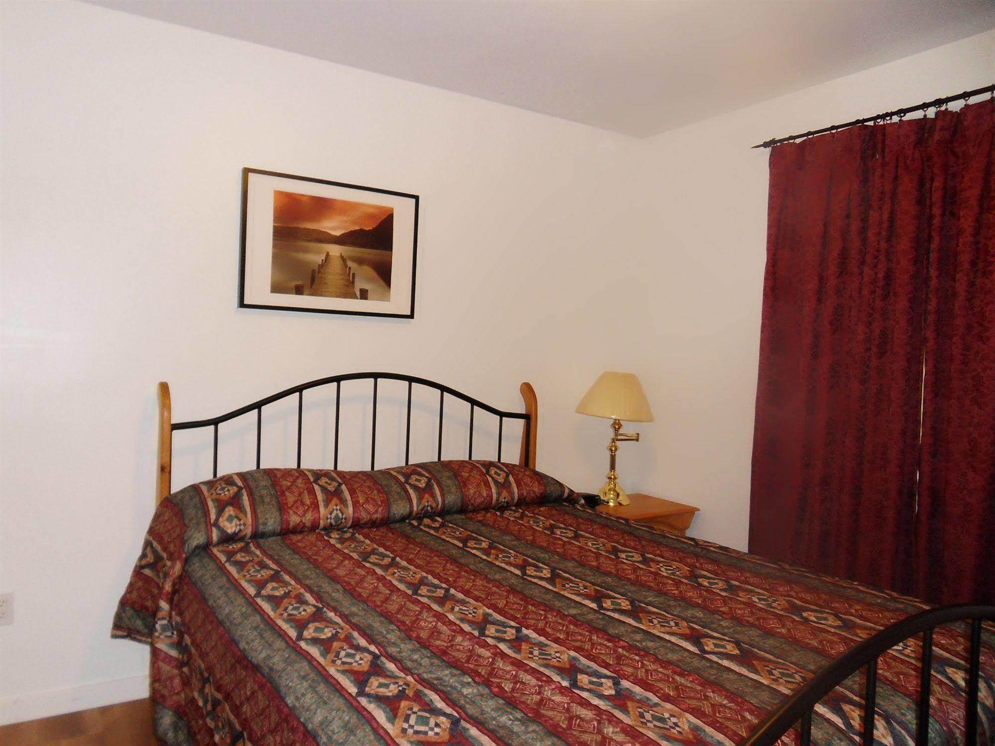 The Hitching Post Motel Pemberton Zewnętrze zdjęcie
